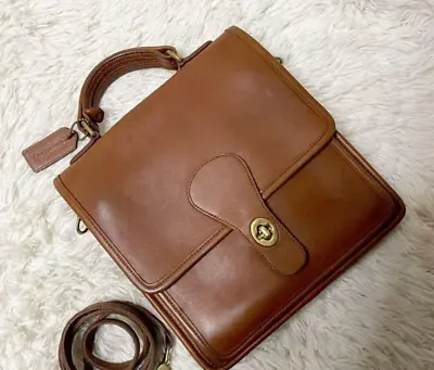 Vintage COACH 5130 STATION BAG British Tan Leather Crossbody Messenger Handbag • $170.99