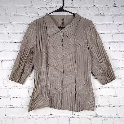 Babette Top Womens Small Taupe Brown Gray Check Button Up Crinkle Blouse • $42.88