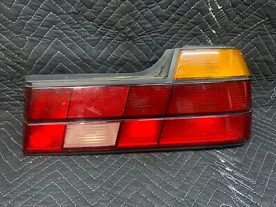 $139.99 • Buy BMW E32 Right Taillight Very Nice Cosmetic Condition
