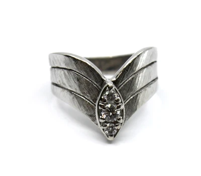 $742.99 • Buy V Shaped Diamond Triple Ring In 14k White Gold 0.10 Tcw  Sz 7.75