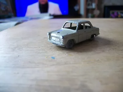 Vintage Matchbox / Lesney #30 Ford Prefect With Tow Hook Very Good • £4