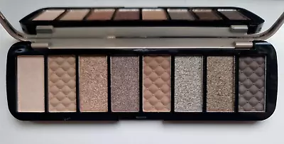 Revolution Soft Focus Eye Shadow Palette 9.6g • £5.99