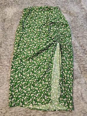 Zara Green White Floral Maxi Skirt Small • $20