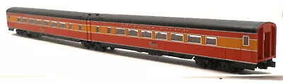 N Scale - Kato - 106-6305 Southern Pacific Daylight Articulated Chair Car Set #1 • $90