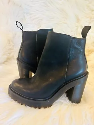 Dr. Martens Black Leather Magdalena II Platform Heel Ankle Zip Boot Size US 7 • $90