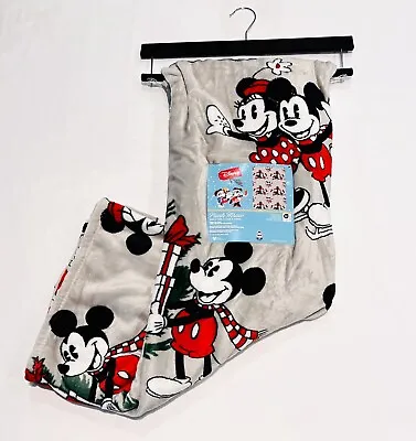 ❤️ Disney Mickey & Minnie Mouse Christmas Throw Blanket Trees 50x70 Fleece NEW • $29.99