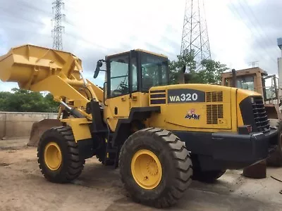 £10 • Buy Komatsu  Wheeled Loader - Operators Manuals - Many Many Models!!!