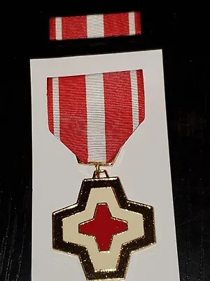 1960s 70s US Army Vietnamese Life Saving 1st Class Medal L@@K!!! • $24.97