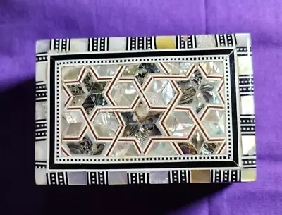 Egyptian Style Jewelry Box With Mosaic Mother Of Pearl Inlay • $29.50