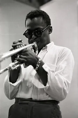 Miles Davis Trumpet Playing Composer Wall Art Home Decor - POSTER 20x30 • $23.99