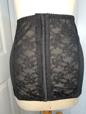 Stockings & Romance Waist Cincher Mesh Sheer Fabric & Lace Girdle  Size 4XL • £24.99