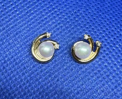 Vintage 14K Yellow Gold 5.45mm Pearl And Diamond Post Earrings 1.20 G • $179.50