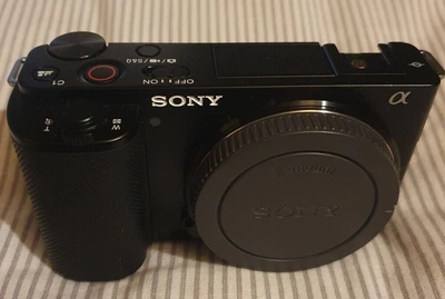 £469 • Buy Sony ZV-E10 Camera 5 Month Old, Excellent Condition, Perfect Order, Uk Post Only