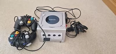 Nintendo GameCube Console - SILVER WORKING With Power Cable + Controller Bundle • £100