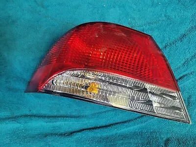 02 03 Mitsubishi Lancer Sedan Left Driver Side Tail Light Lamp Oem MR522033 • $50