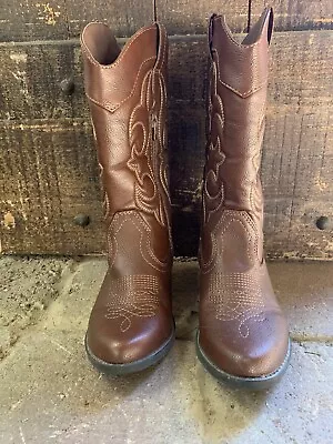 Girls CAT AND JACK Western Cowboy Boots With A Side Zipper Brown Size 2 Toddler • $30