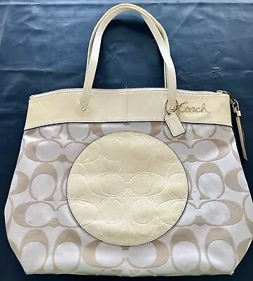 Coach Laura Tote Handbag Purse F18335 Khaki & Cream W/Charms • $34.99