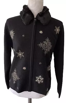 Vtg. JG Hook Black Wool Snowflake Design Detachable Faux Fur Collar Sweater Sz S • $19.99