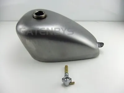New Universal Motorcycle Fuel Tank 9 Litre For Custom Cafe Racer Harley Chopper • £179.99