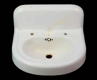 1910 White Cast Iron 21.5 In. Wall Mount Sink • $340