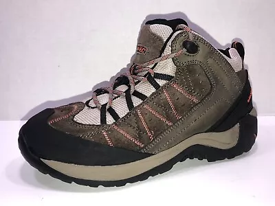 Hi~Tec Hiking Shoes Mckenzie Jr Size 6.0  7021 • £23.21
