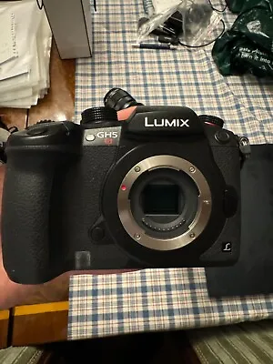 Panasonic Lumix GH5S • £800