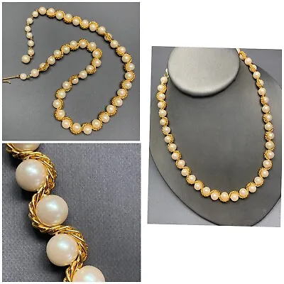 Vintage Cream Pearl Gold Twisted 1950s Beaded Necklace  18”” • $23.58