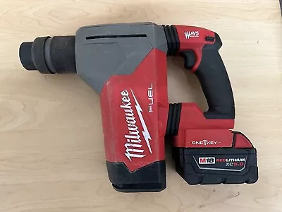 Milwaukee 2915-20 M18 FUEL 18v Lithium-Ion Brushless Cordless 1-1/8 In SDS-Plus • $269.99