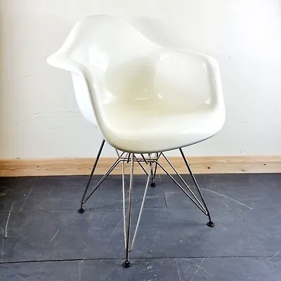 After Charles Ray Eames White Plastic Eiffel Chair • £65