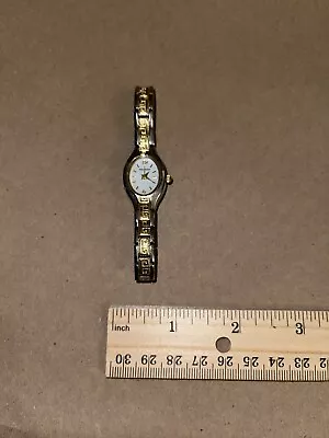 Vintage Waltham Women’s Watch Gold • $14