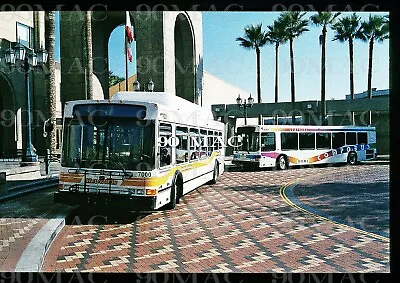 LACMTA-METRO.  NABI BUS #7000. Los Angeles (CA). Original Slide 2003. NEW-1. • $8.99