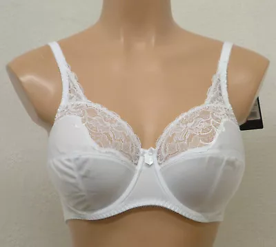 Charnos Superfit 131 Underwiredhalf Lacefull Cup Bra White Black Or Natural • £19.95