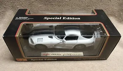 Maisto Special Edition 1997 Dodge Viper GTS-R   1:18th Scale Diecast   • $29.95