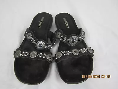 Minnetonka Women's Fashion Sandals Silver Accent Black 8 • $18.09