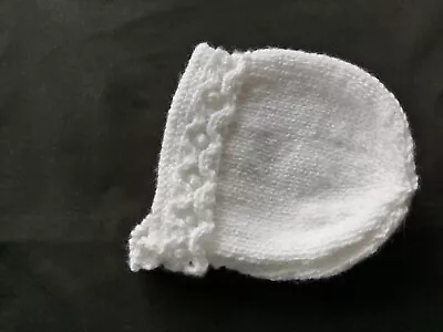 NEW Hand Knitted WWhite Bonnet/Hat In White To Fit 0-6 Months *FREE POSTAGE* • £0.99