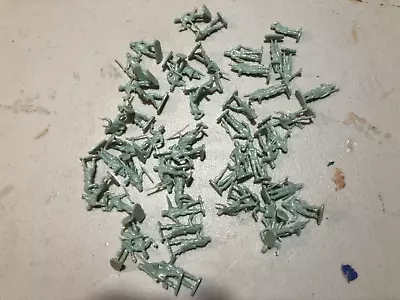 Marx Miniature Ho/oo Scale Captain Gallant FFL Figure Lot • $10