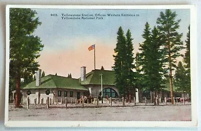 Oregon Short Line Railway Yellowstone Station Western Entrance DB Postcard A045 • $19.95