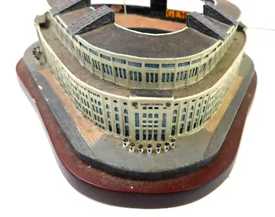 $44.99 • Buy Yankee Stadium, Home Of The New York Yankees, 1996 Danbury Mint
