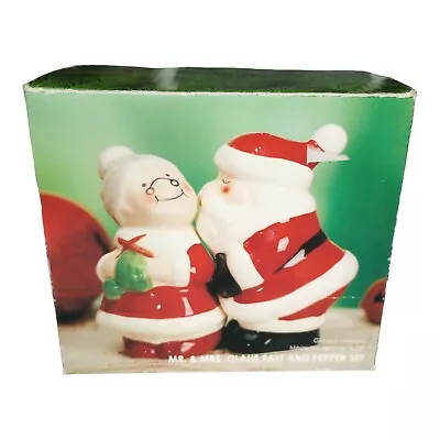 Kirkland's Santa & Mrs Claus Kiss Ceramic Salt & Pepper Set Christmas Holiday  • $11.99