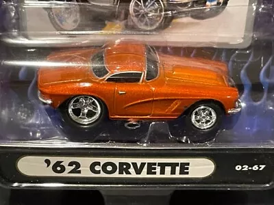 Muscle Machines 1962 Chevrolet Corvette 02-67 Orange 1/64 • $5.99