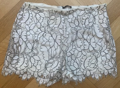£4 • Buy Zara White Black Scallop Lace Hotpant Shorts Broderie Cutwork Embroidered -EUR M