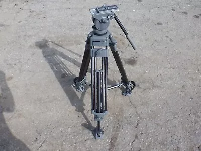 $350 • Buy Libec LS38M(2A) H38 Pan Tilt Fluid Head T72 Tripod Mid-Level Spreader