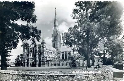 Postcard - Salisbury Cathedral • £3