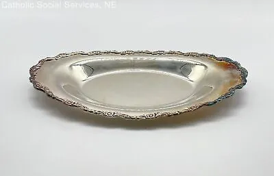 Wm. A. Rogers By Oneida Ltd. Silversmiths Vintage Silverplate Serving Tray 14  • $9.99