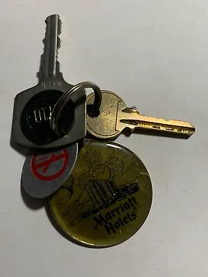 Vintage Marriot Hotel Motel Room Key Fob & Key #1710 • $21.99