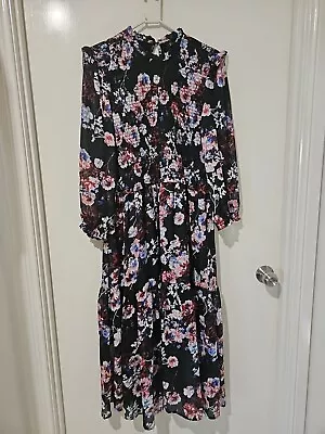 Decjuba Dress - Size 14 • $50