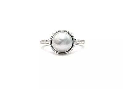 Hagit Sterling Silver Pearl Ring. Size 6 • $67.99