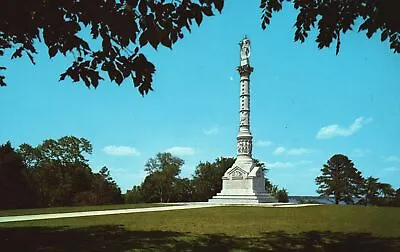 Postcard Monument Victory And Alliance Authorized By Congress Yorktown Virginia • $5.51