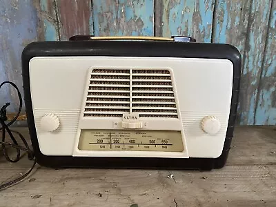 Vintage 1950 Ultra Bakelite Valve Radio Model No R656 • £25