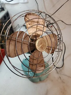 Vintage 1960’s Eskimo Turquoise Metal Fan Desk Table Works 8” Blue Aqua • $35.15